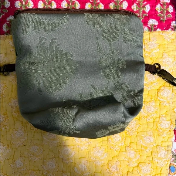 Tapestry Fabric Fanny Pack - Picture 3 of 4